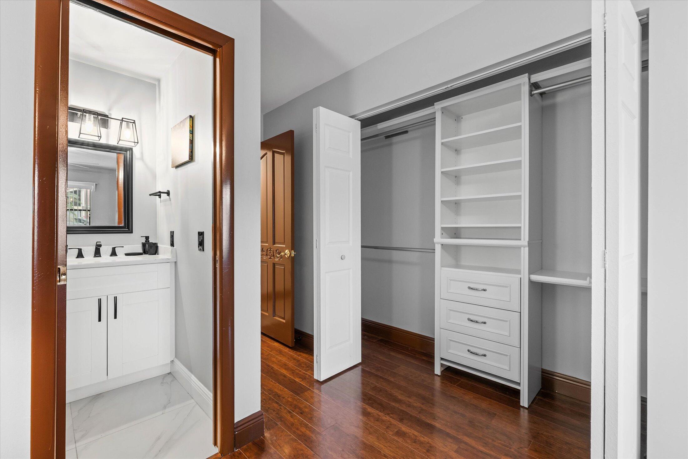 CYPRESS GLEN - Residential