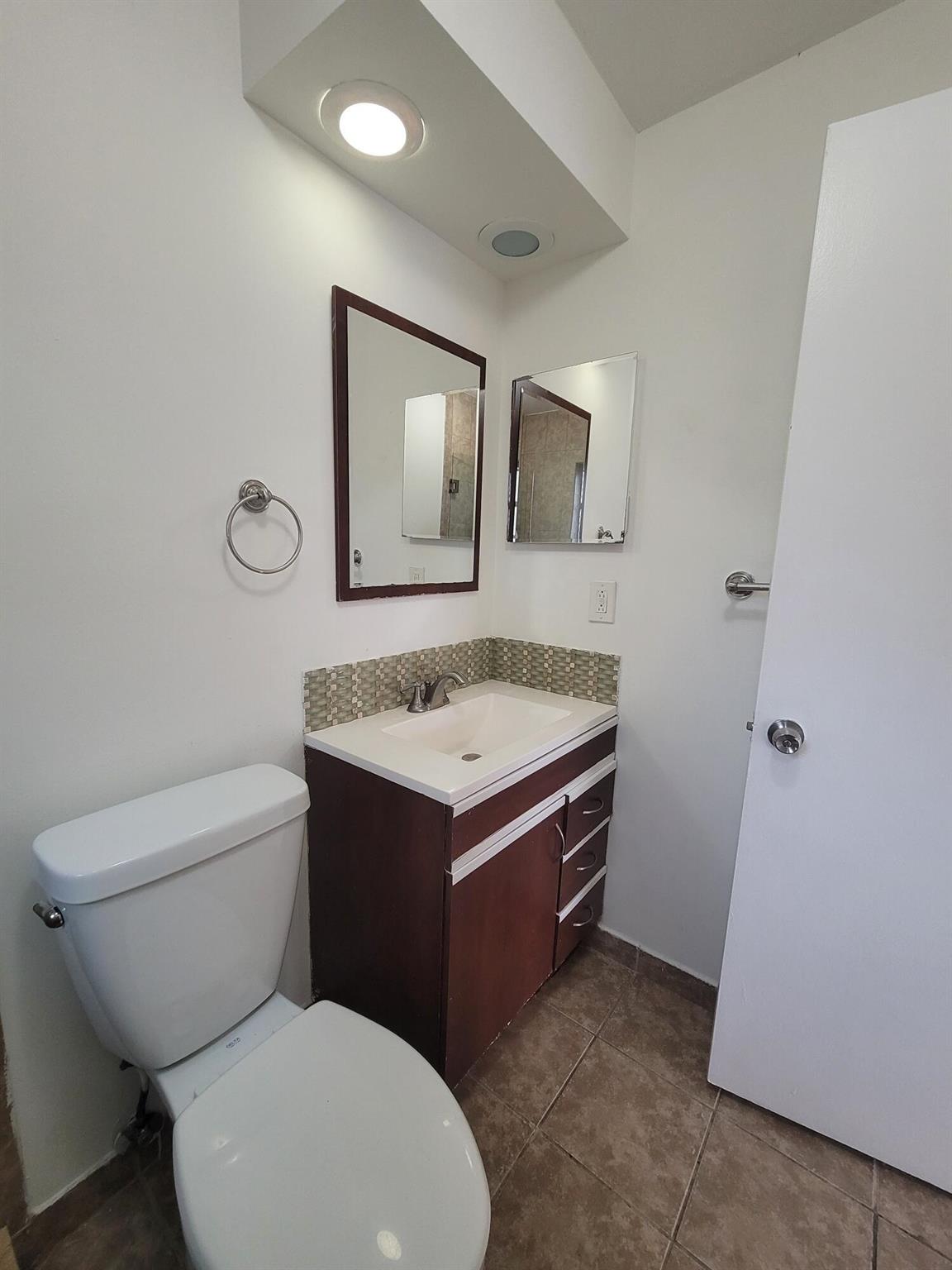 WOODSCAPE TOWNHOMES - Residential Lease