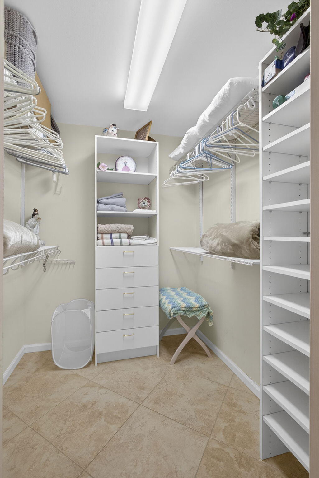 LEXINGTON GREEN CONDO - Residential