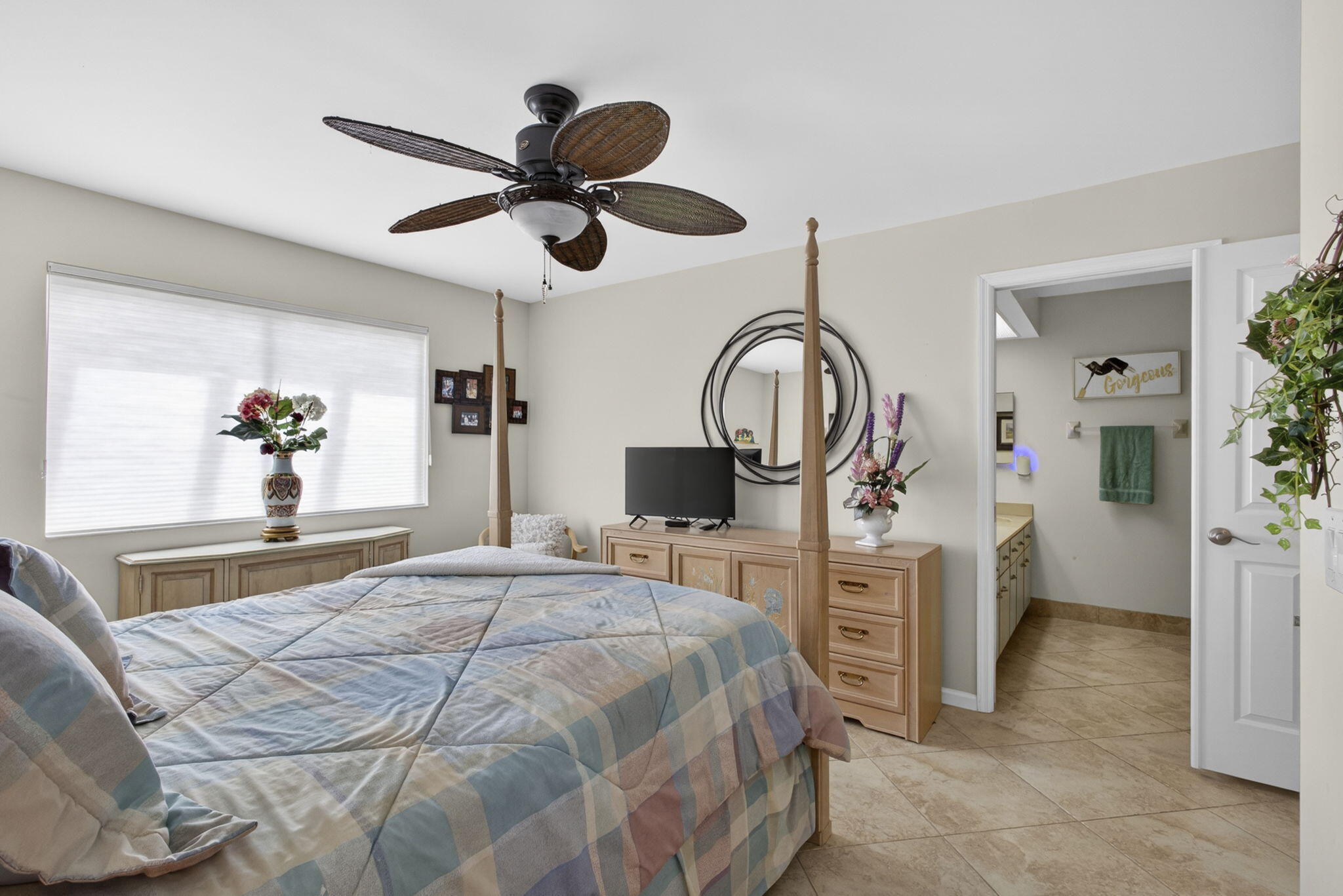 LEXINGTON GREEN CONDO - Residential