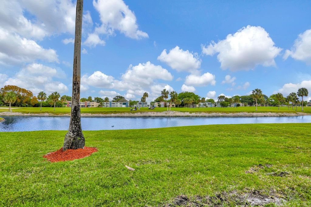 Photo of 7620 NW 18th St #101, Margate, FL 33063 (MLS # F10430604)