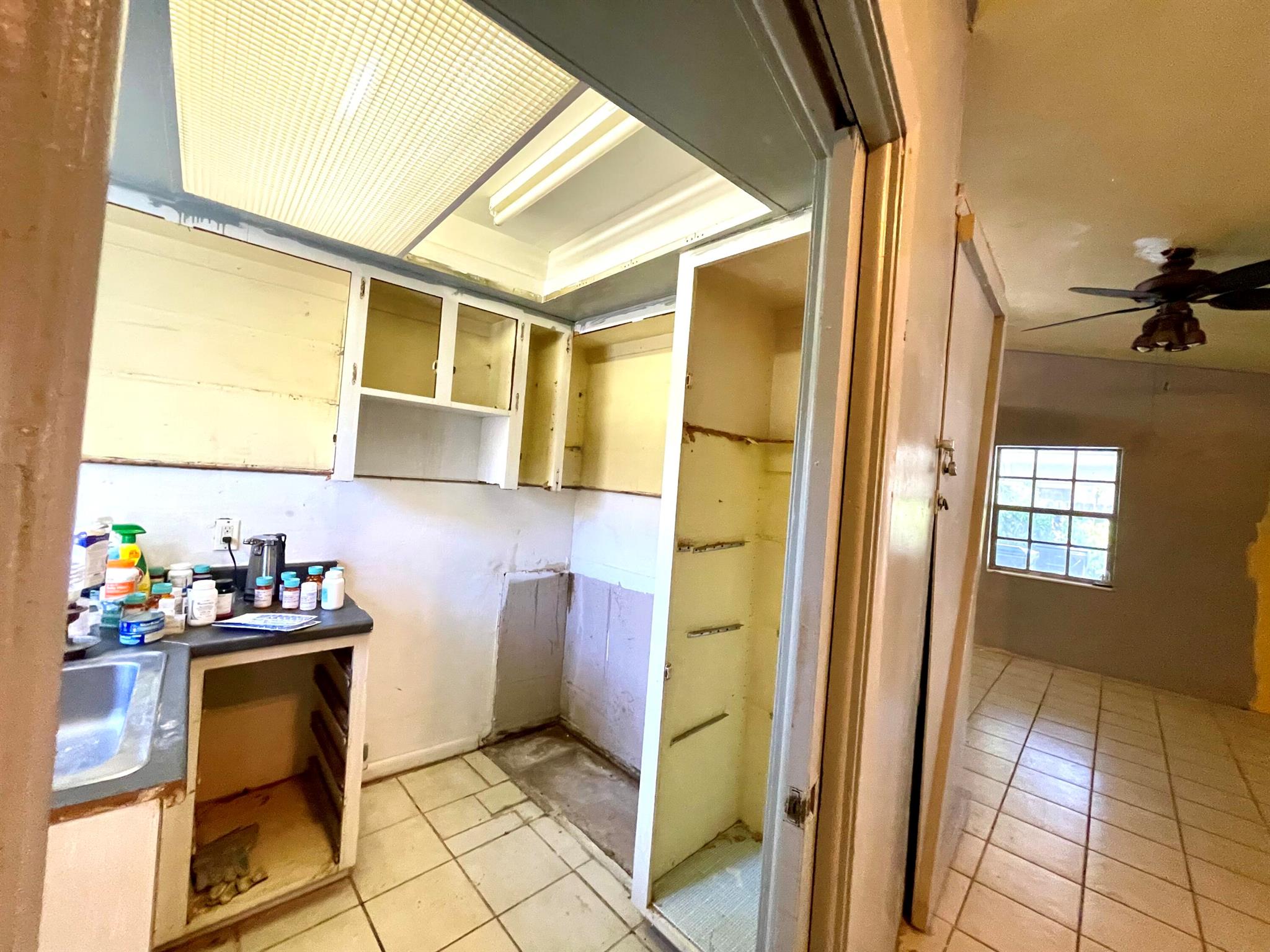 LAKE WORTH TOWN OF - Residential