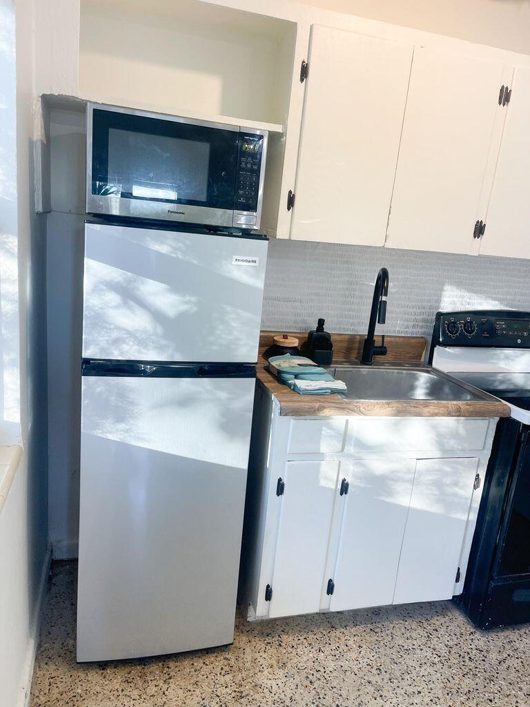 LAKE WORTH TOWN OF - Residential