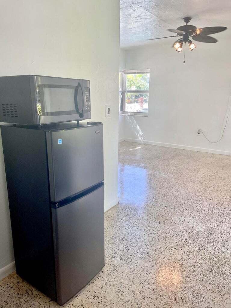 LAKE WORTH TOWN OF - Residential