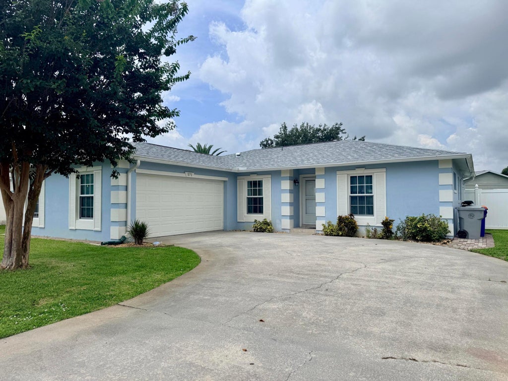 Photo of 571 24th Avenue, Vero Beach, FL 32962 (MLS # B26058051)