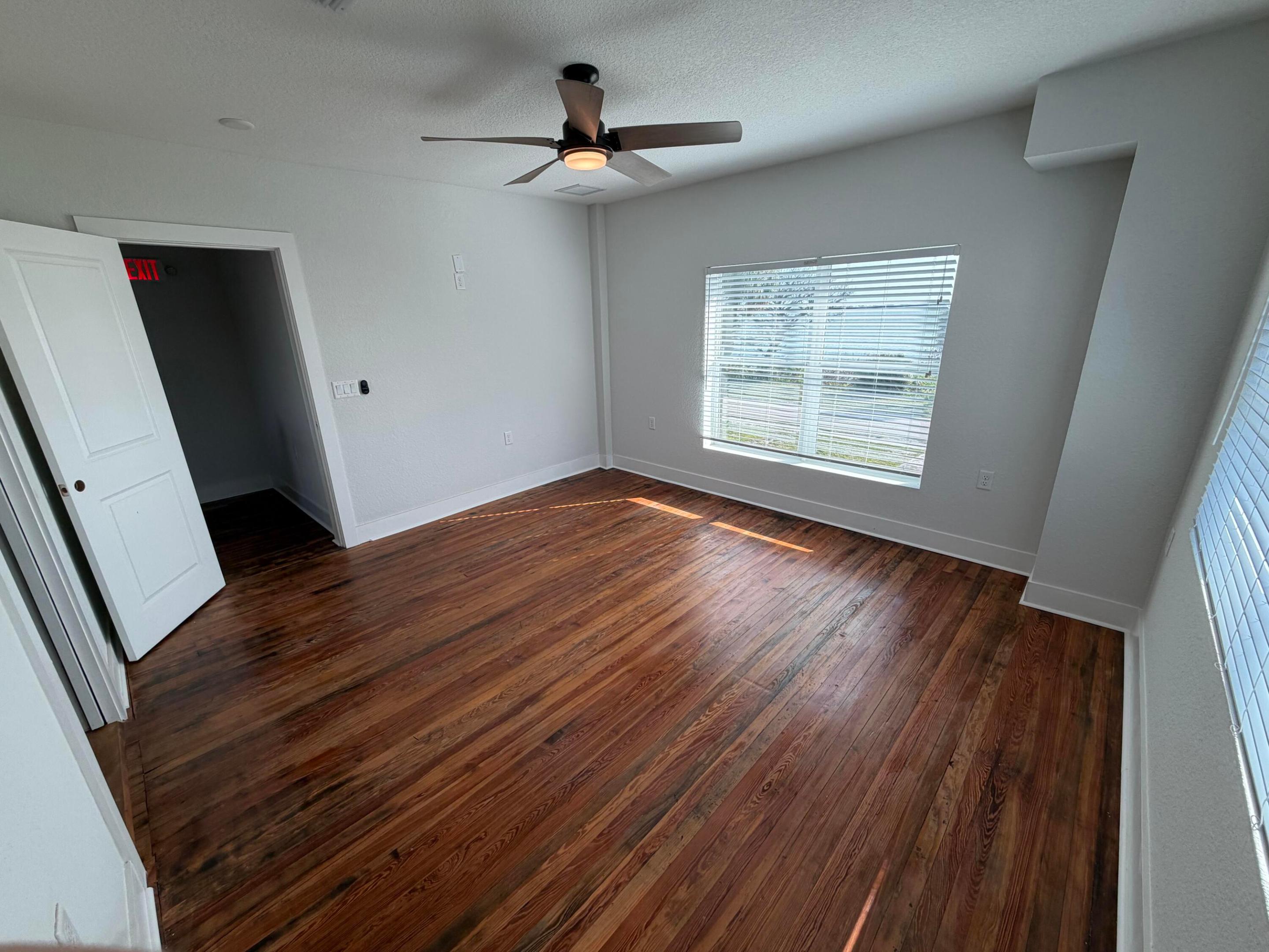 ANDREWS & RICHARDS RESUBDIVISION (EAST) - Residential