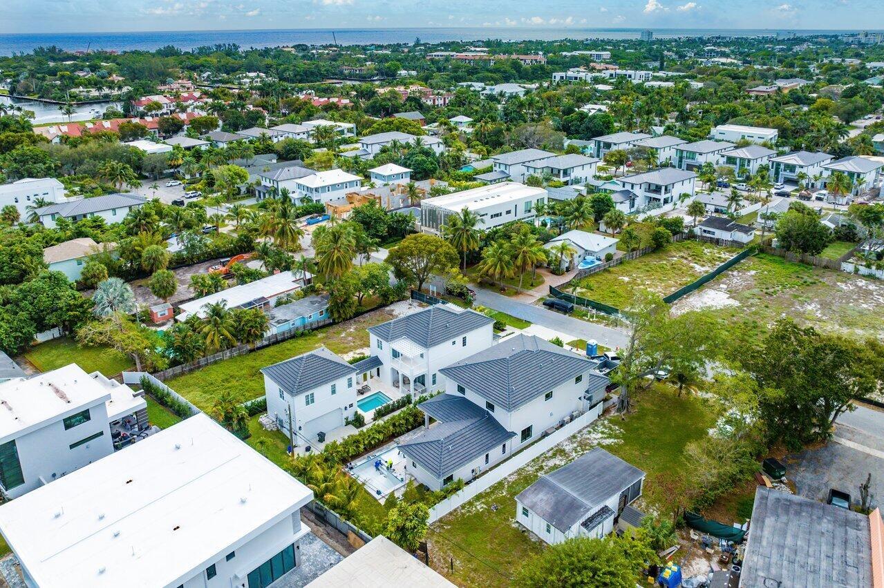 LA HACIENDA DELRAY - Residential