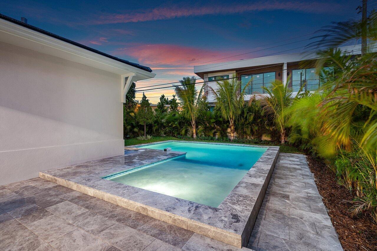 LA HACIENDA DELRAY - Residential