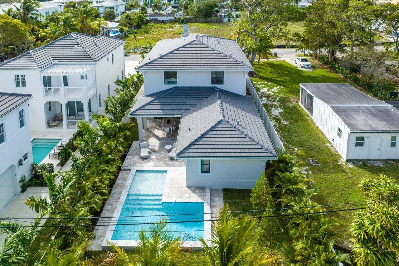 LA HACIENDA DELRAY - Residential