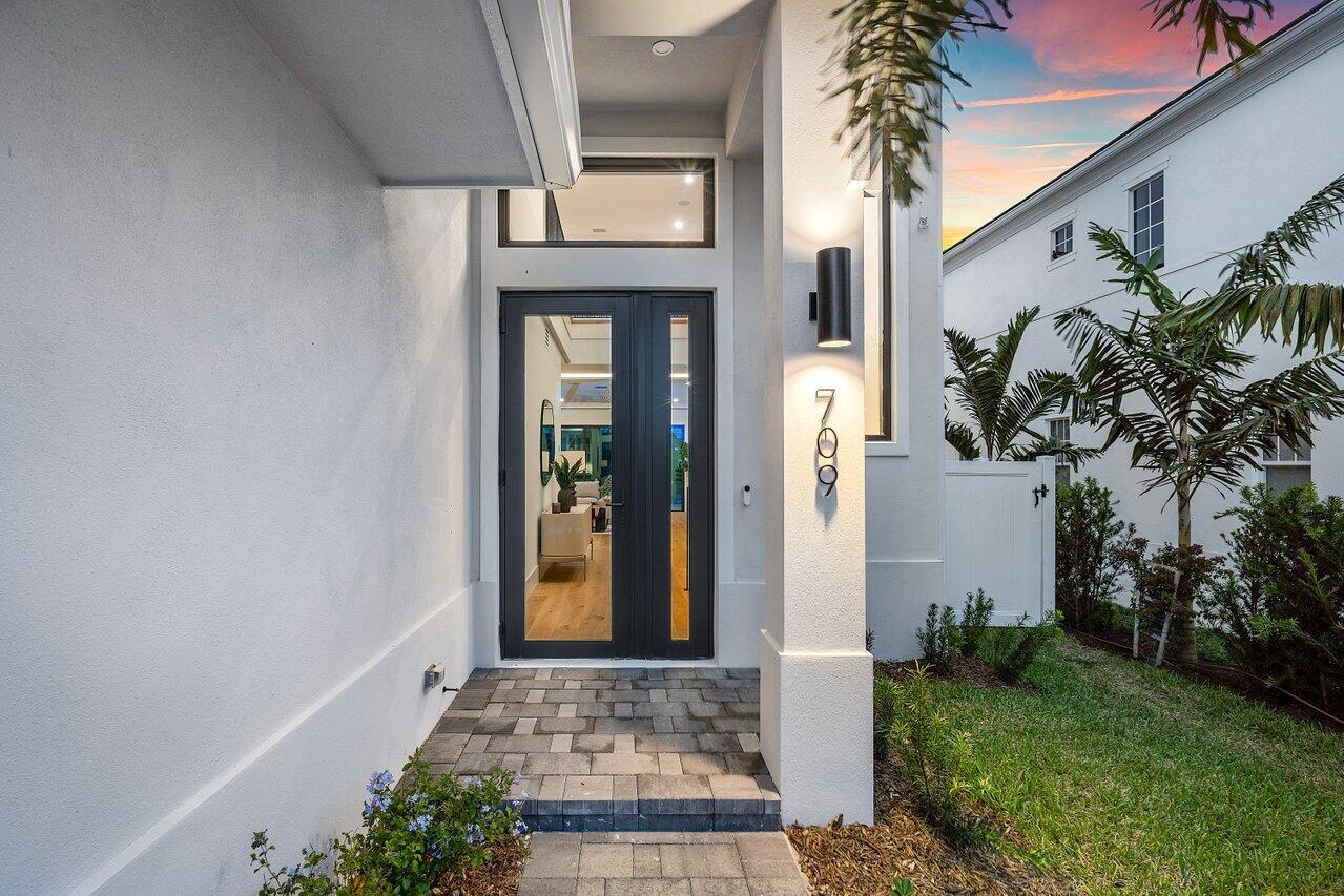 LA HACIENDA DELRAY - Residential