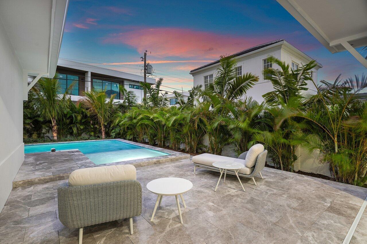 LA HACIENDA DELRAY - Residential