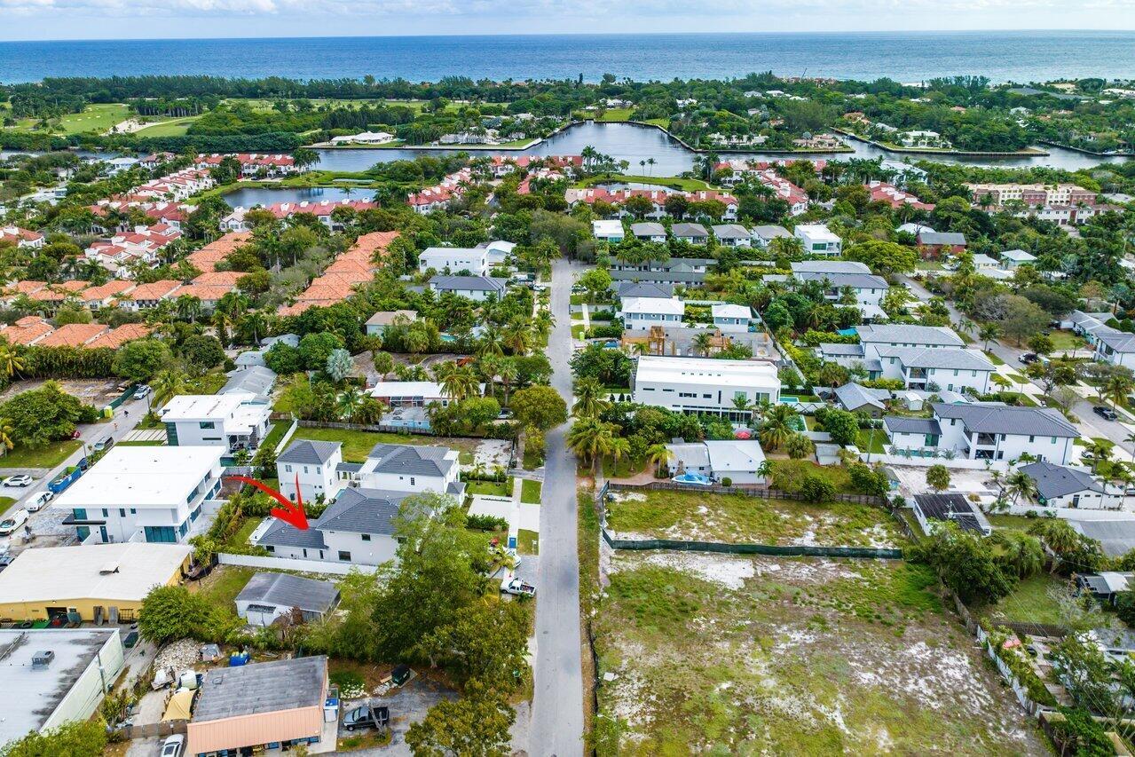 LA HACIENDA DELRAY - Residential