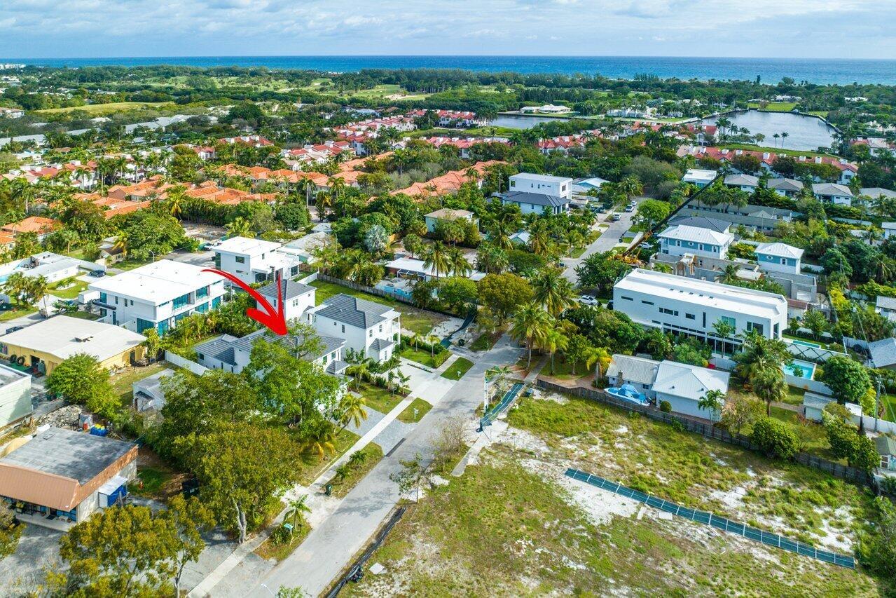 LA HACIENDA DELRAY - Residential