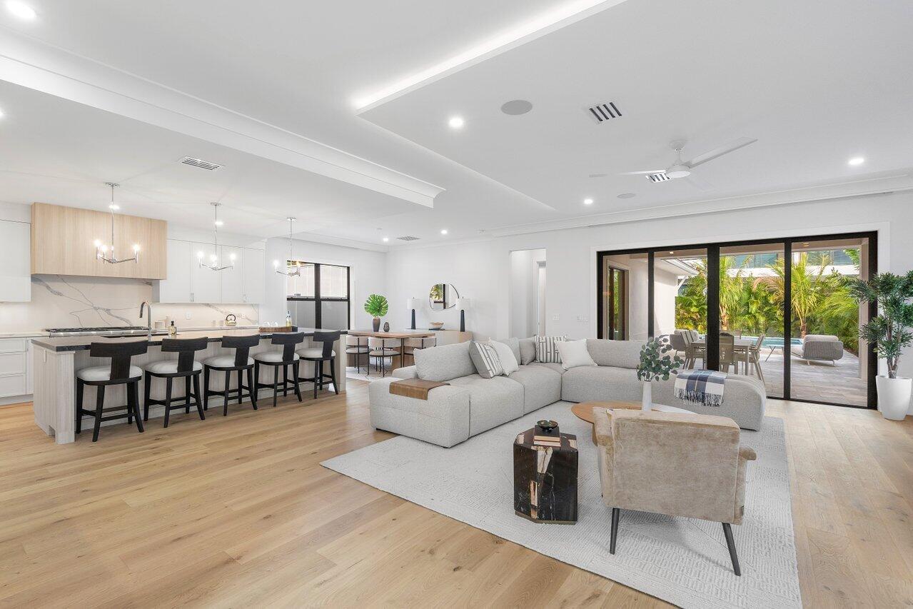 LA HACIENDA DELRAY - Residential