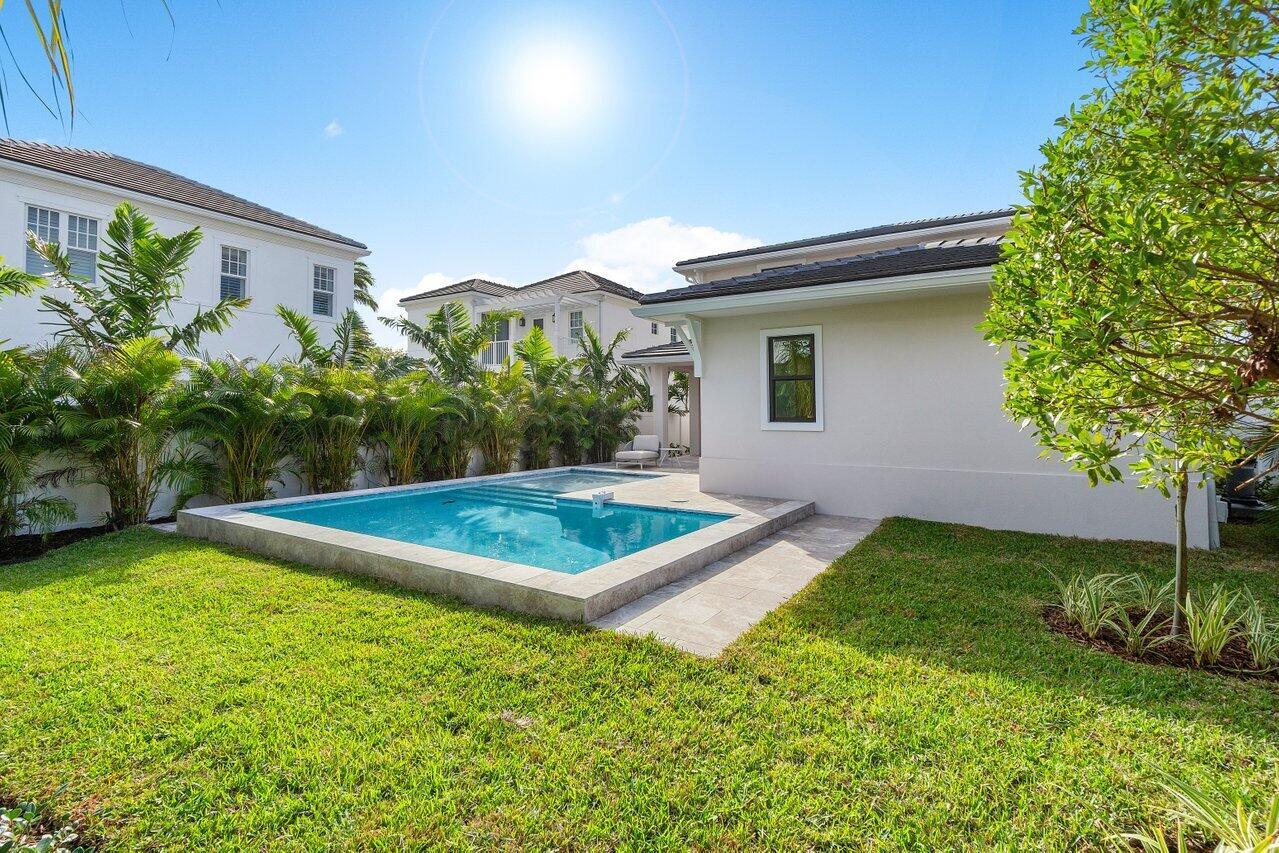 LA HACIENDA DELRAY - Residential