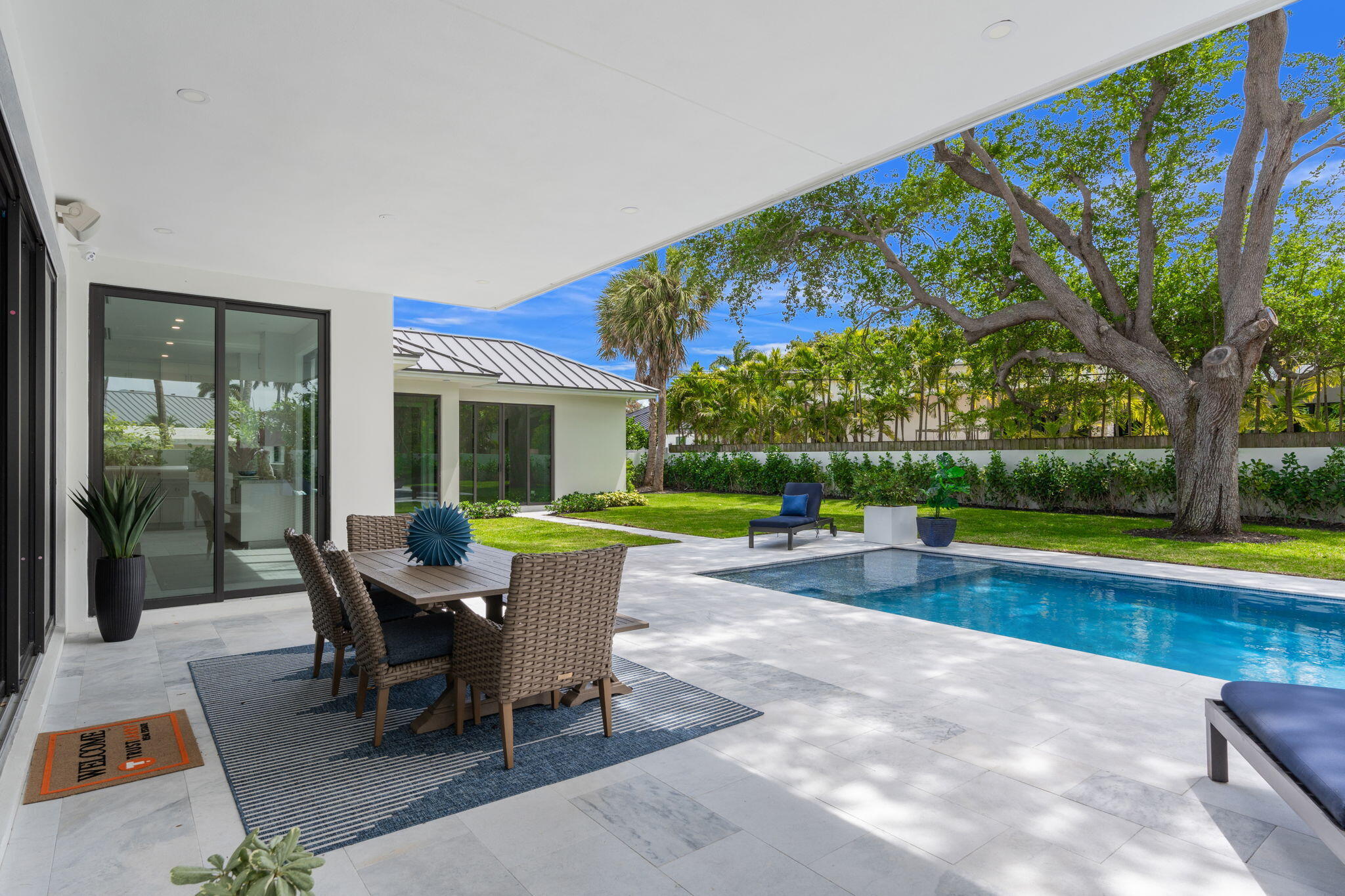 BEACH WAY HEIGHTS UNIT - Residential