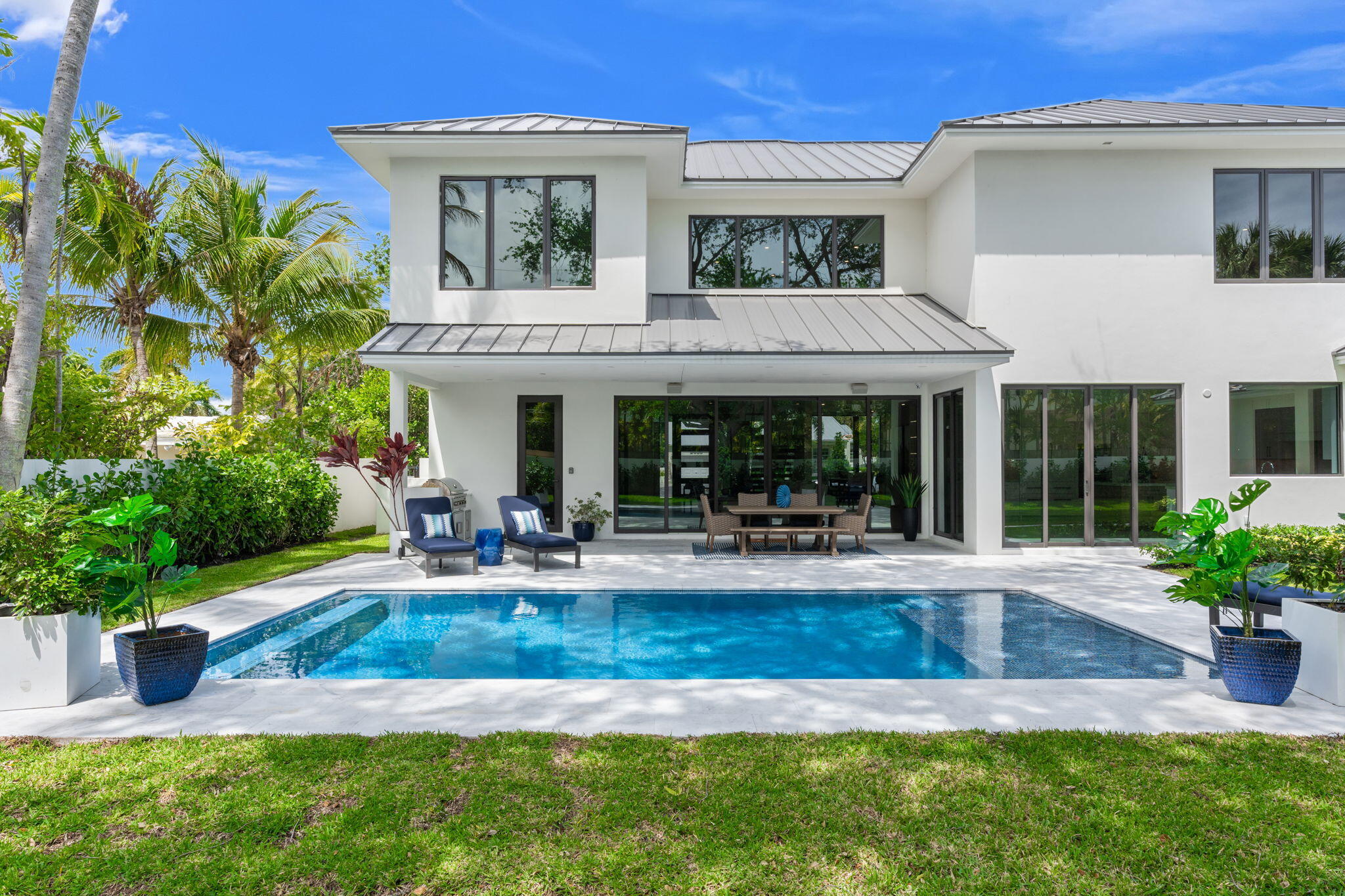 BEACH WAY HEIGHTS UNIT - Residential