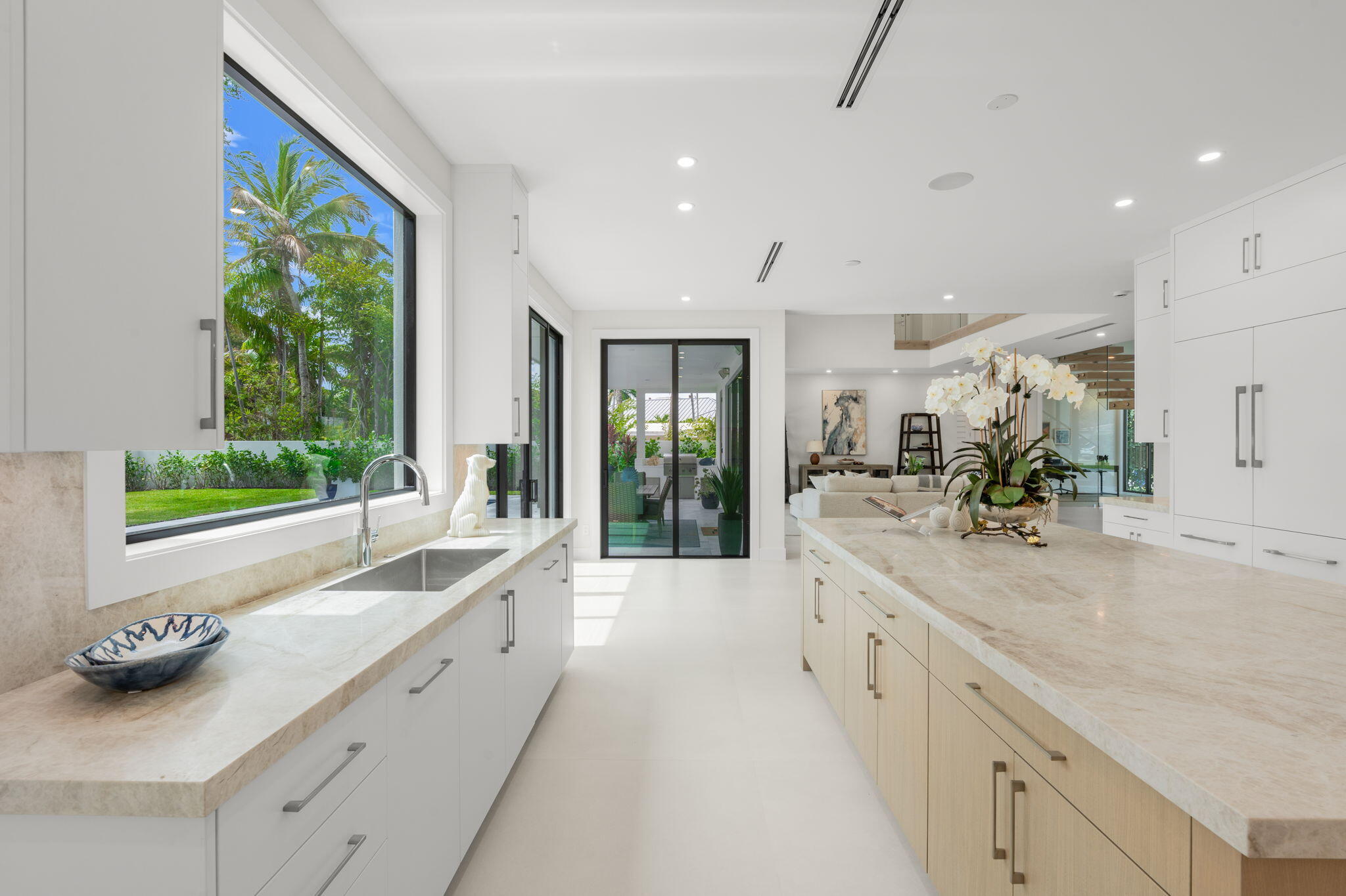 BEACH WAY HEIGHTS UNIT - Residential