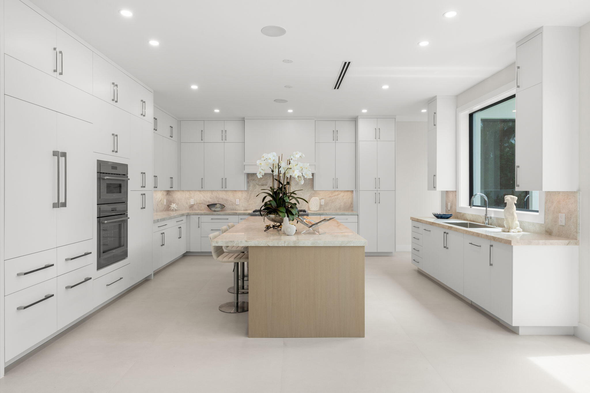 BEACH WAY HEIGHTS UNIT - Residential