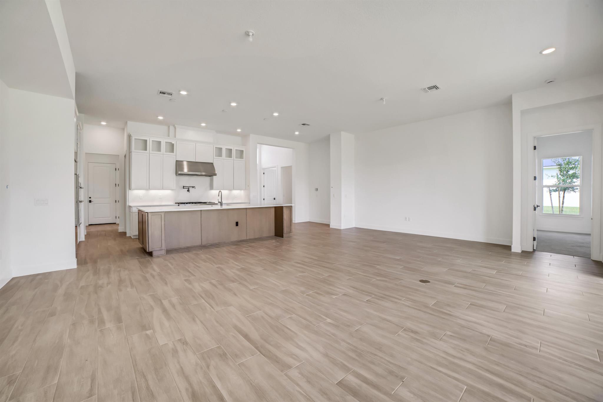 BRIDGEWATER PRESERVE - Residential Lease