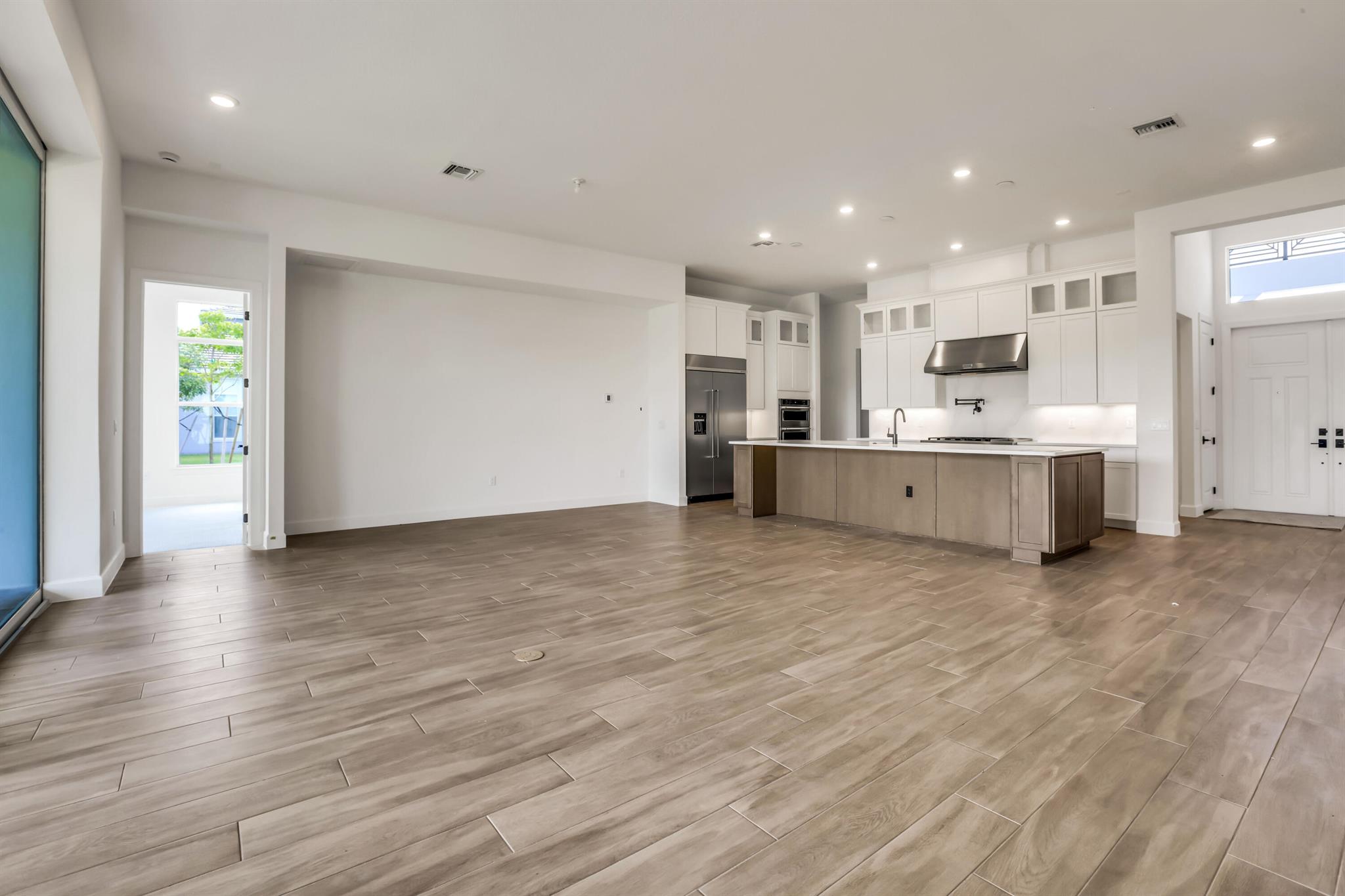 BRIDGEWATER PRESERVE - Residential Lease