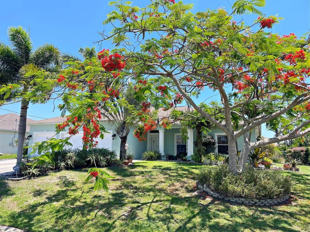 Photo of 6461 NW Frenze Street, Port Saint Lucie, FL 34986 (MLS # R10996883)