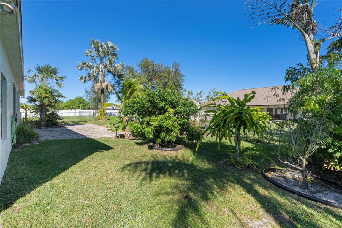 PORT ST LUCIE SECTION 44 - Residential