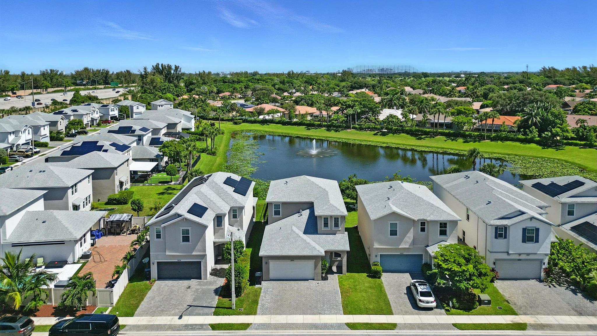 1824 Lake Cove Drive