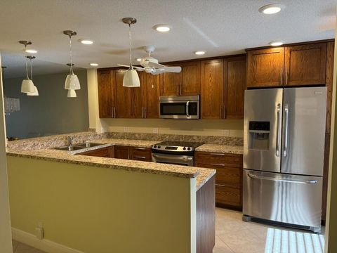 Tiny photo for 7892 Willow Spring Drive #1511, Lake Worth, FL 33467 (MLS # B26016269)