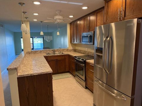 Tiny photo for 7892 Willow Spring Drive #1511, Lake Worth, FL 33467 (MLS # B26016269)