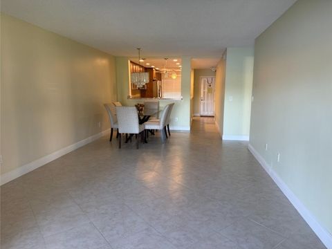 Tiny photo for 7892 Willow Spring Drive #1511, Lake Worth, FL 33467 (MLS # B26016269)
