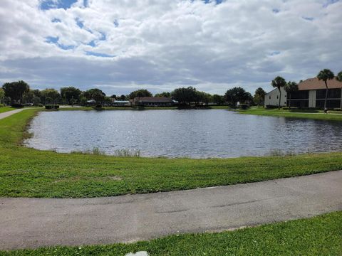 Tiny photo for 7892 Willow Spring Drive #1511, Lake Worth, FL 33467 (MLS # B26016269)