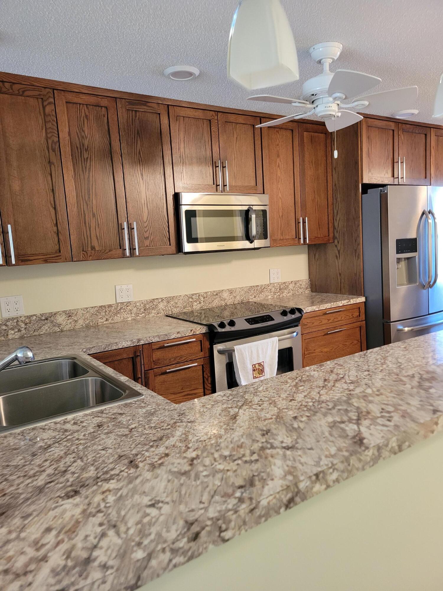 GARDENS OF WILLOW BEND CONDOS - Residential