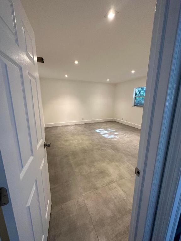 Broward Gardens - Residential Lease