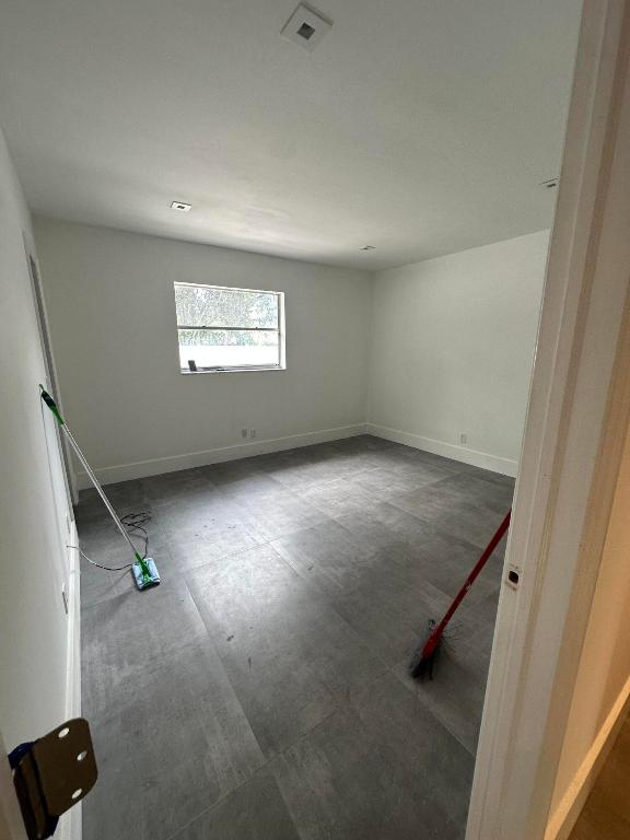 Broward Gardens - Residential Lease