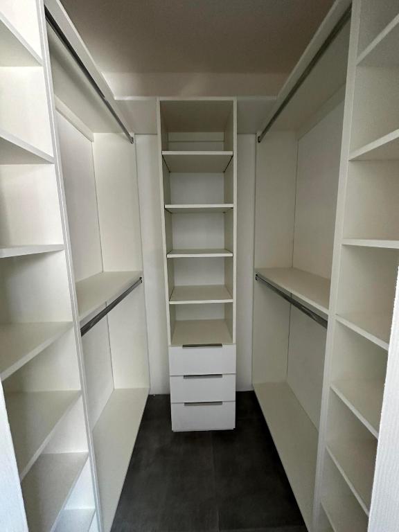 Broward Gardens - Residential Lease