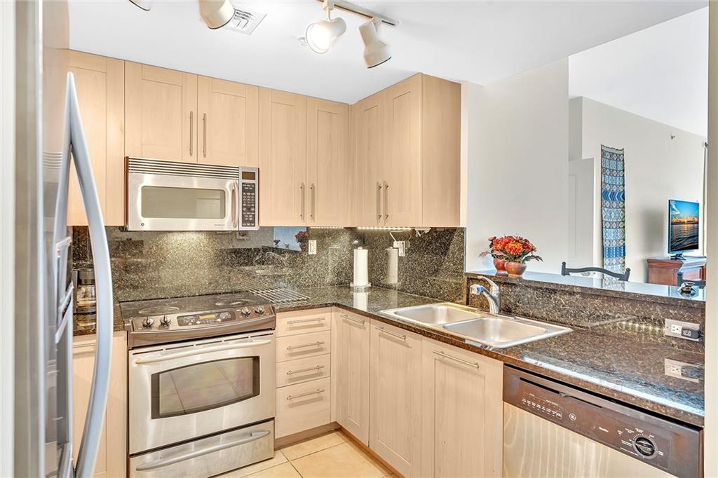 NuRiver Landings - Residential