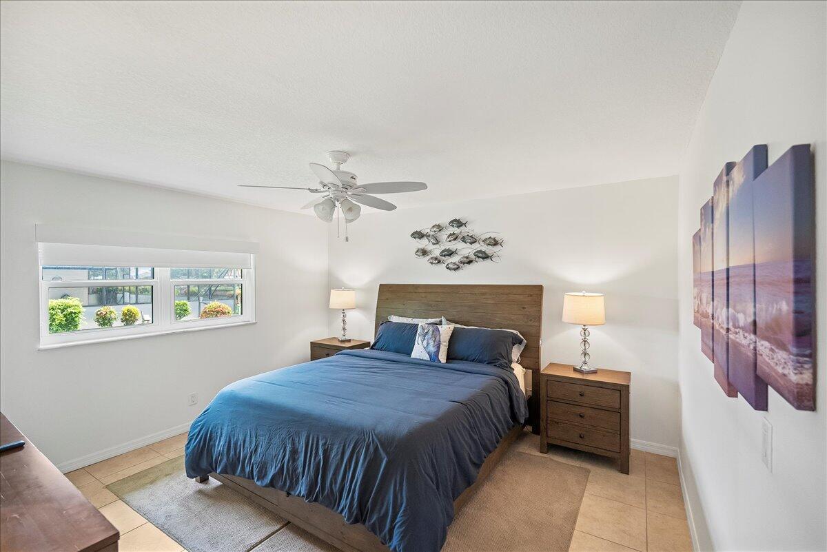 VERO SHORES UNIT 1 - Residential Lease