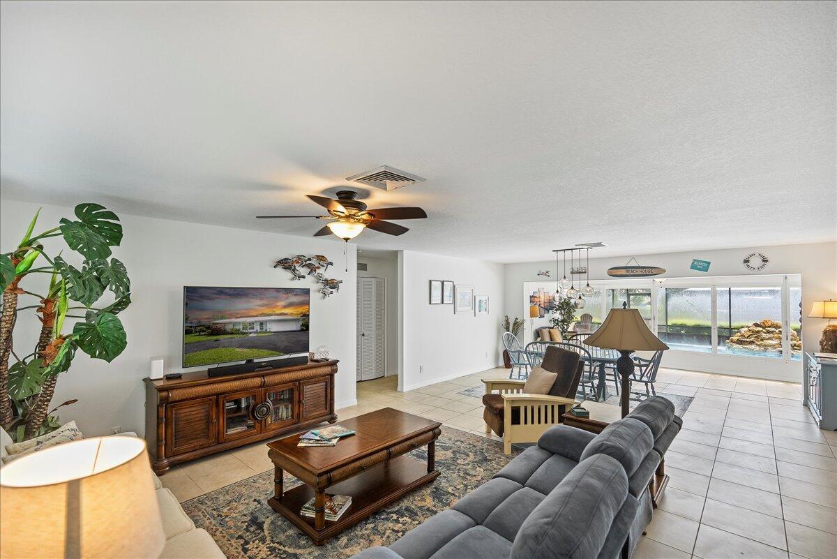 VERO SHORES UNIT 1 - Residential Lease