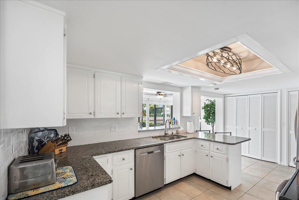 VERO SHORES UNIT 1 - Residential Lease