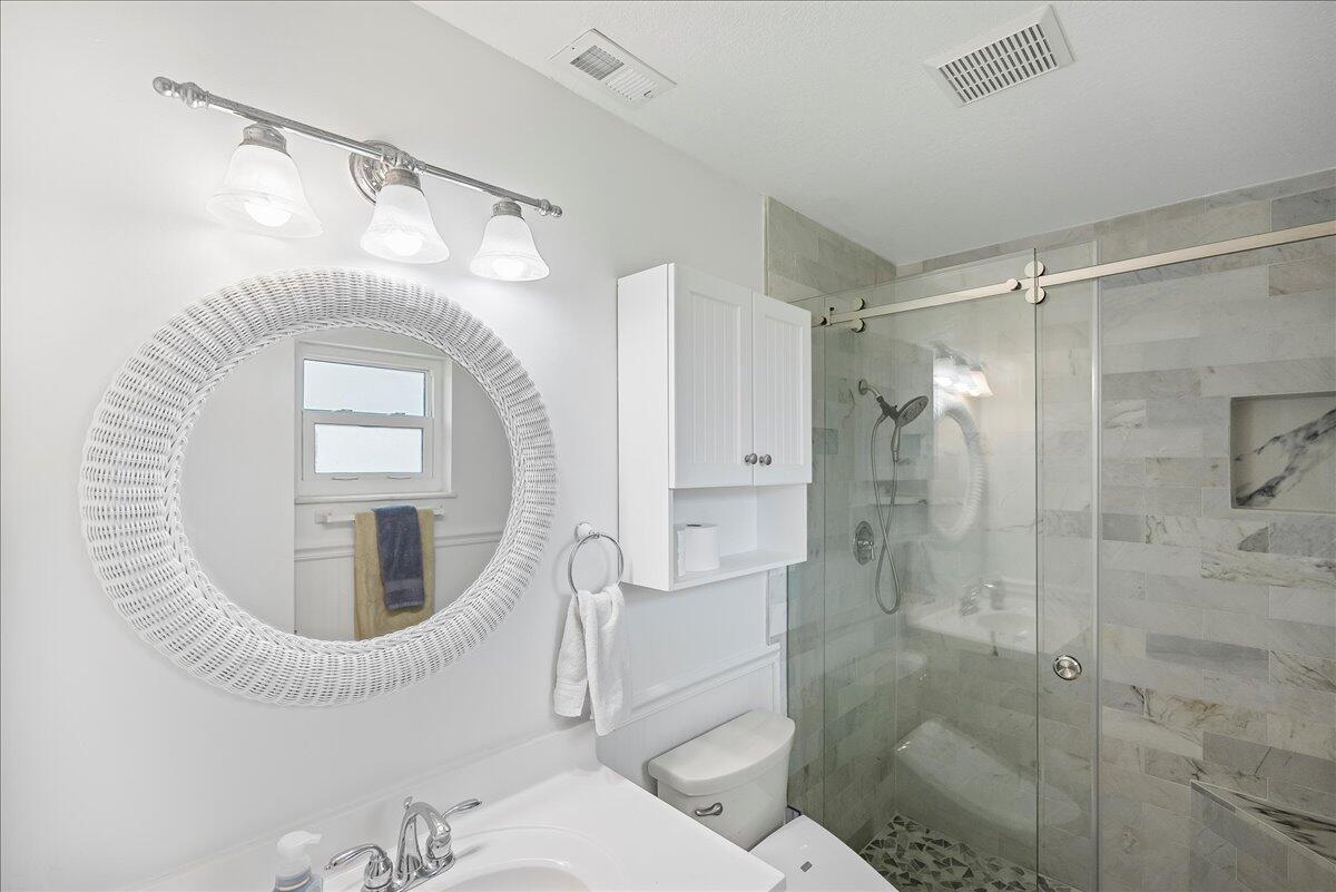 VERO SHORES UNIT 1 - Residential Lease