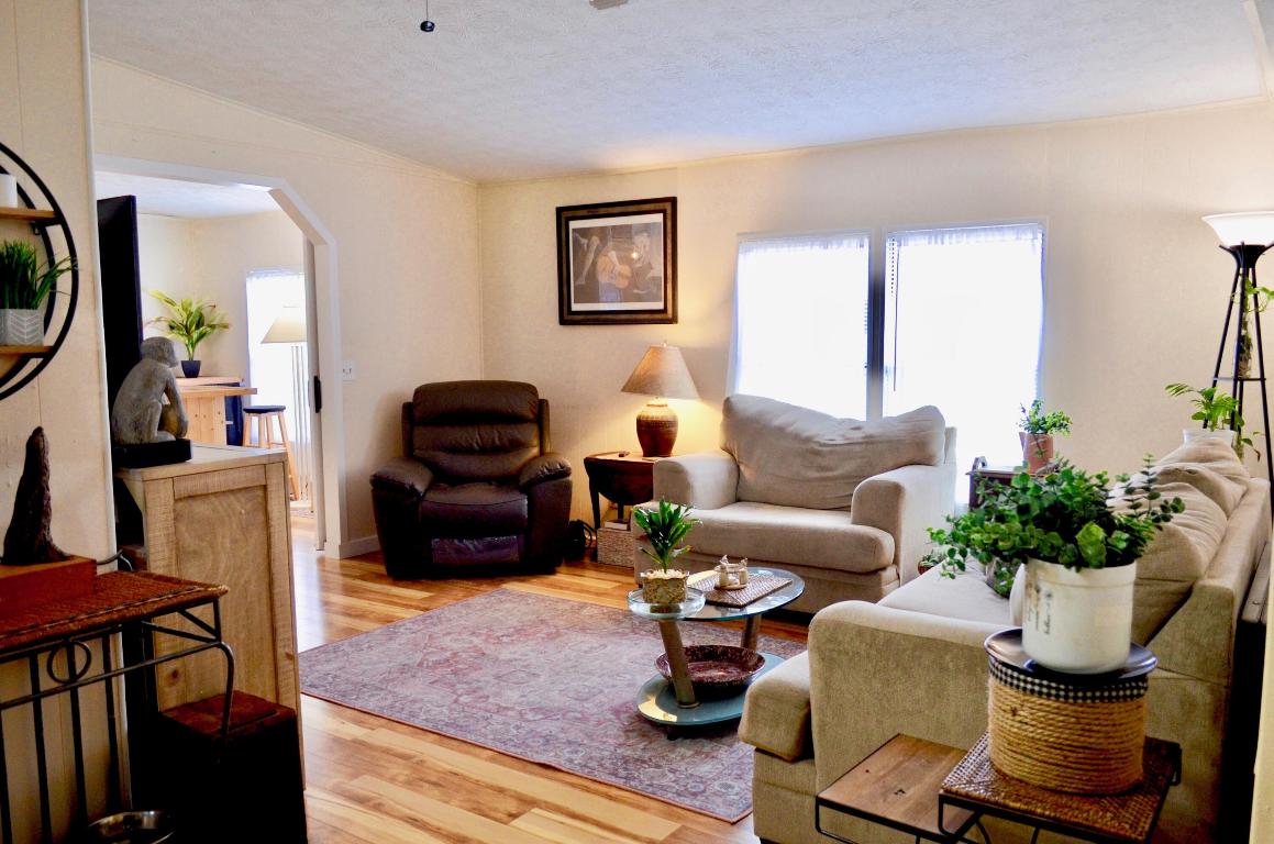 8031 SE Homestead Avenue