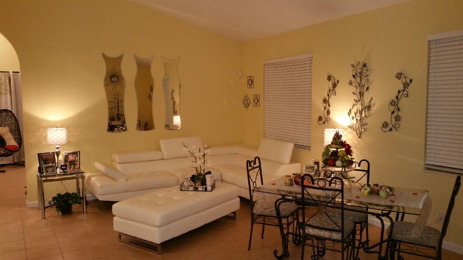 FIRST REPLAT OF PORTOFINO ISLES - Residential