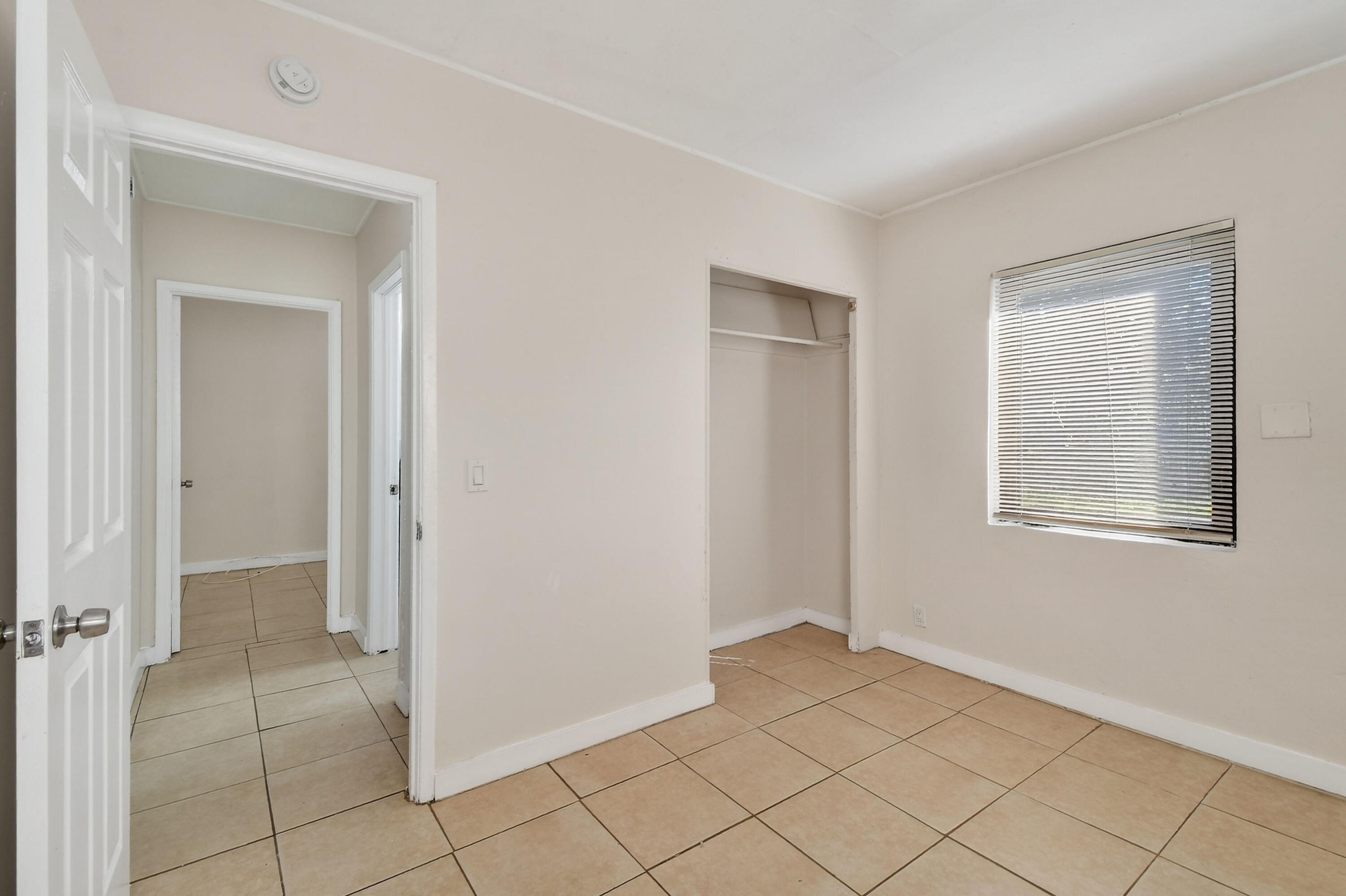 PLEASANT HEIGHTS - Residential Lease