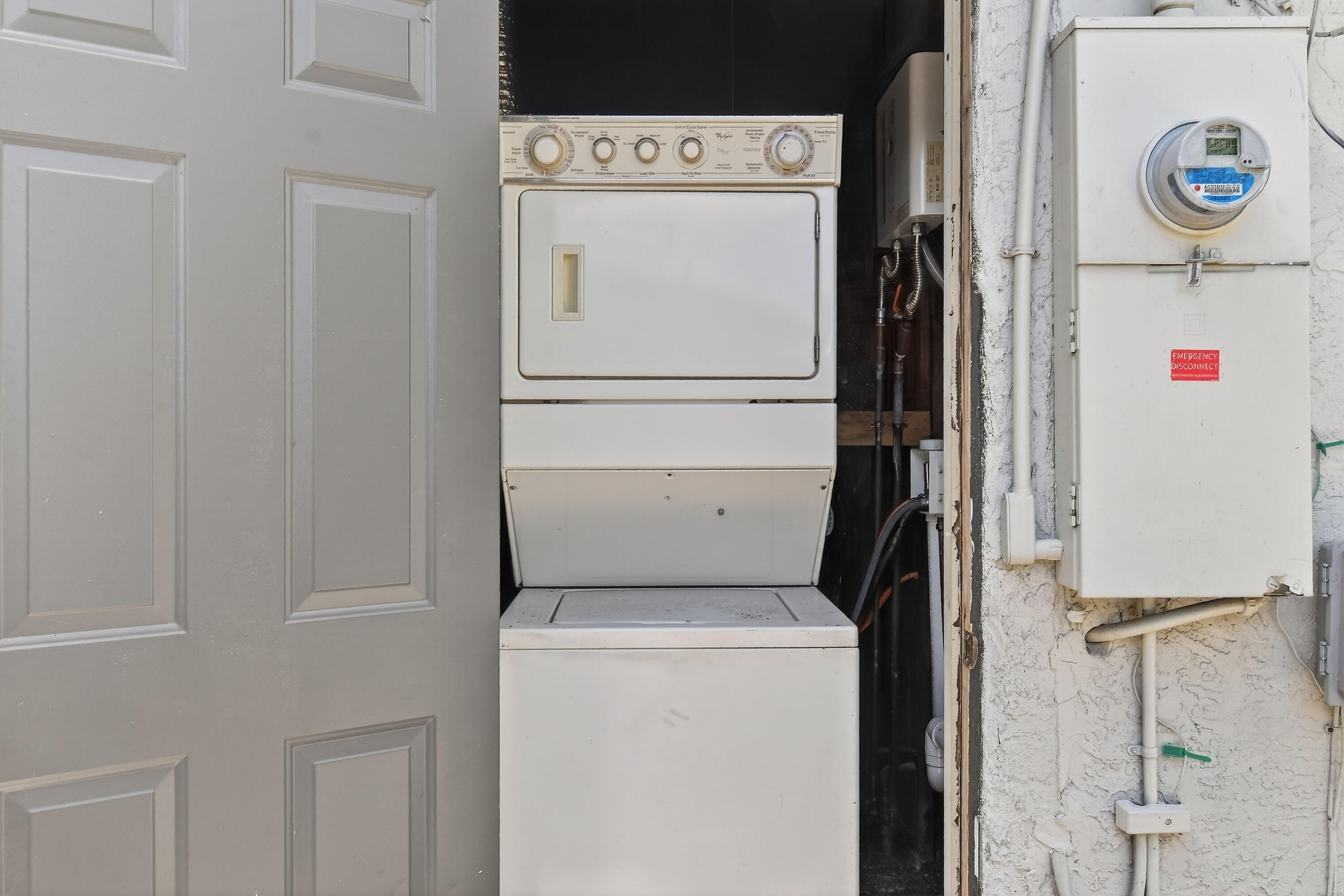 PLEASANT HEIGHTS - Residential Lease