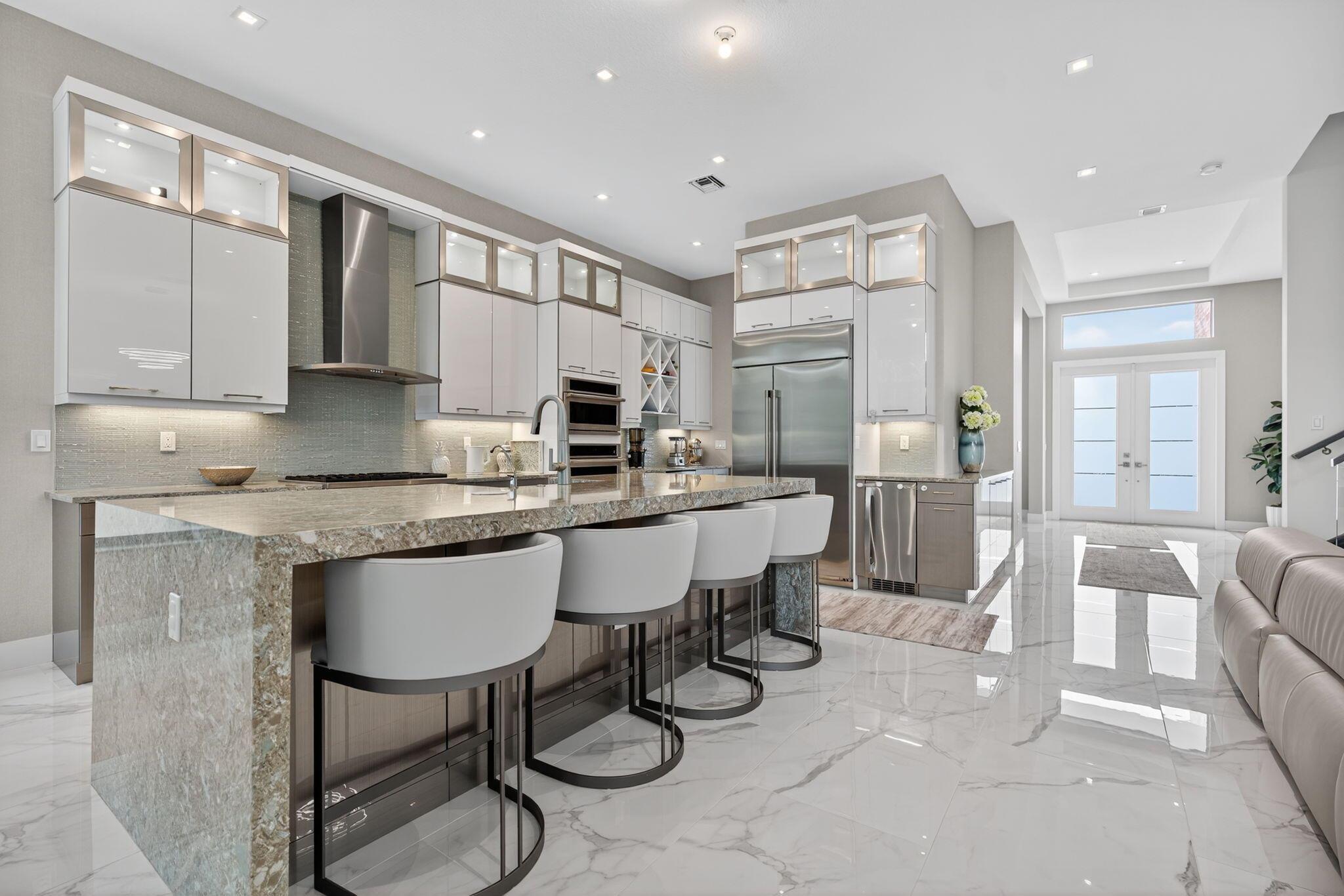 ALTON NEIGHBORHOOD - Residential