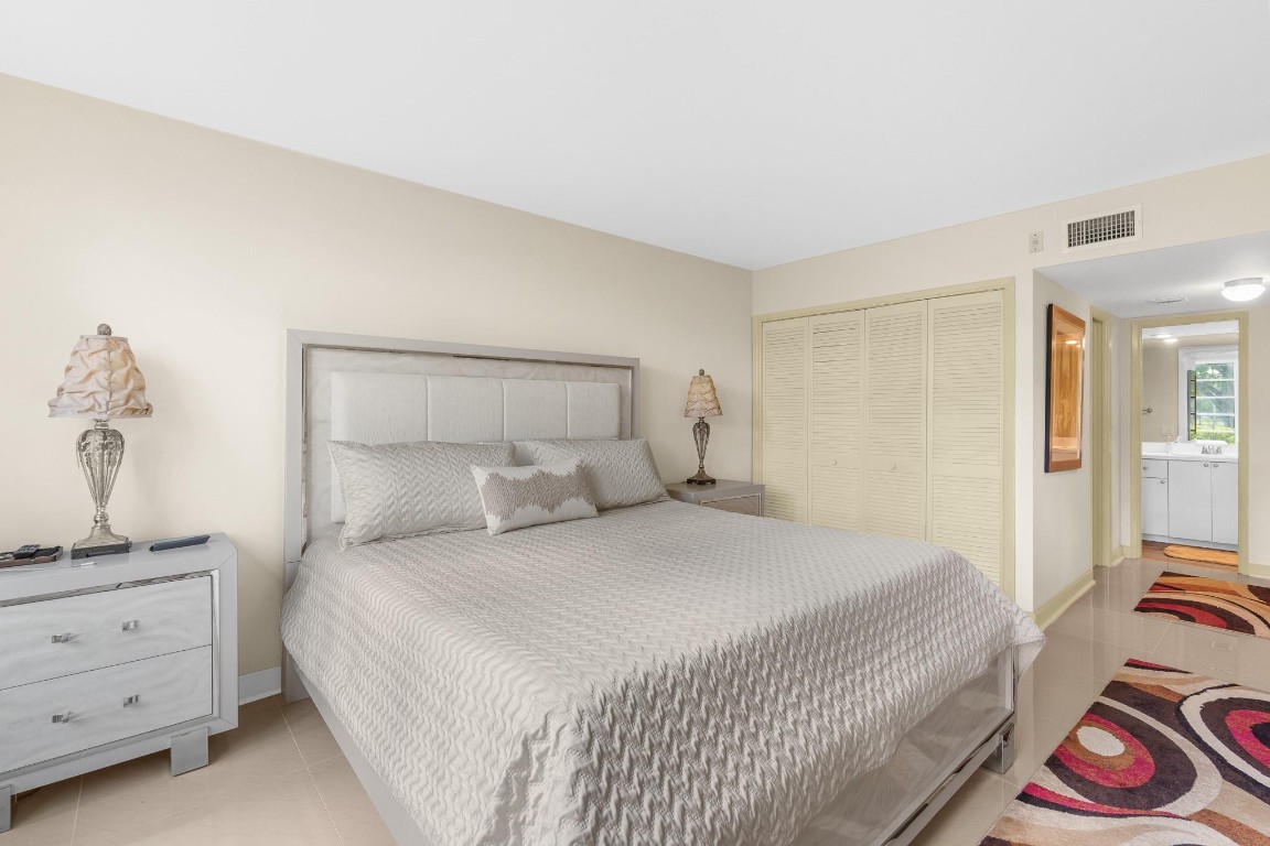 NO 70 PALM-AIRE COUNTRY CLUB - Residential