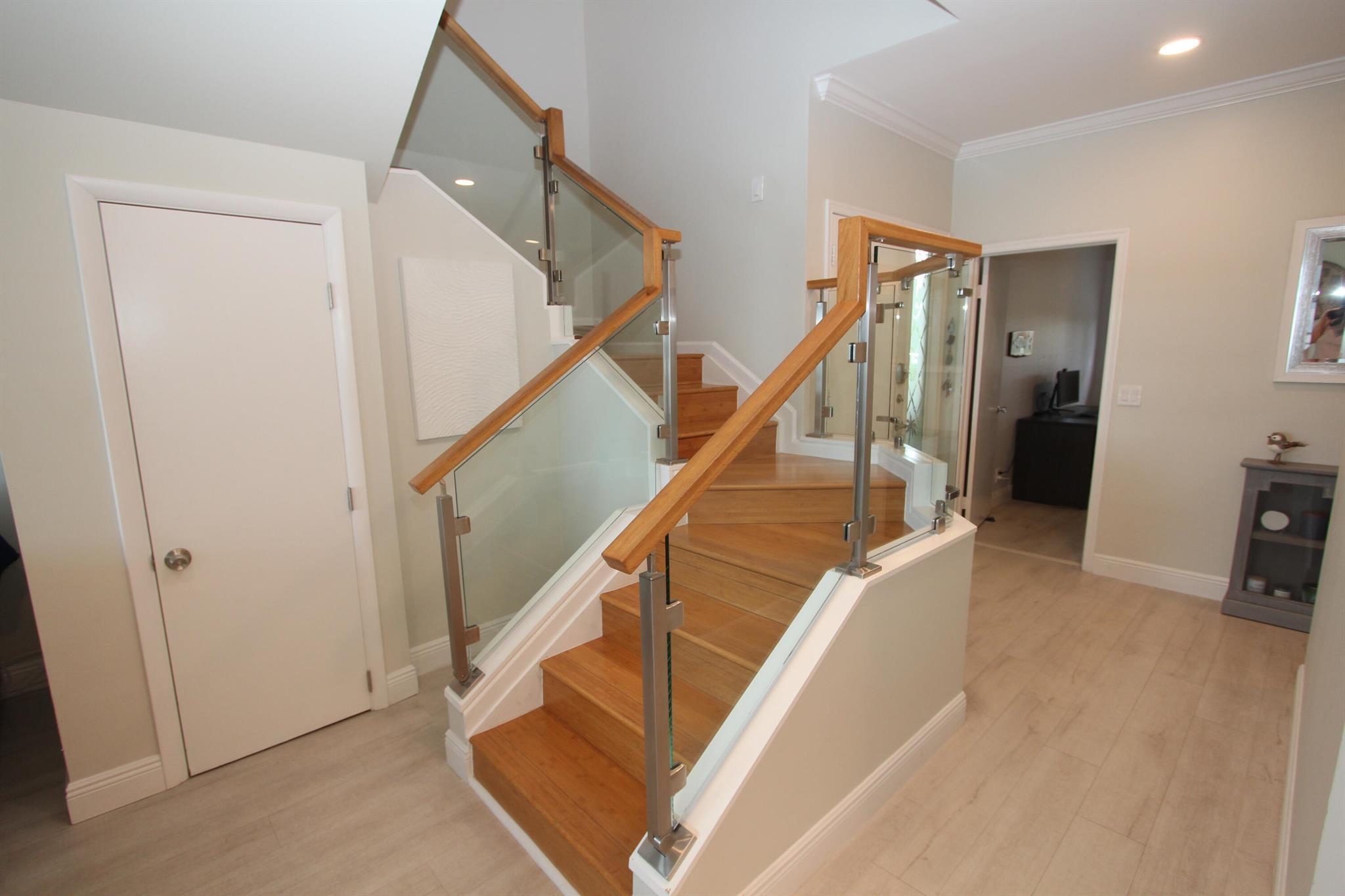 COCONUT COVE OF LANTANA C - Residential