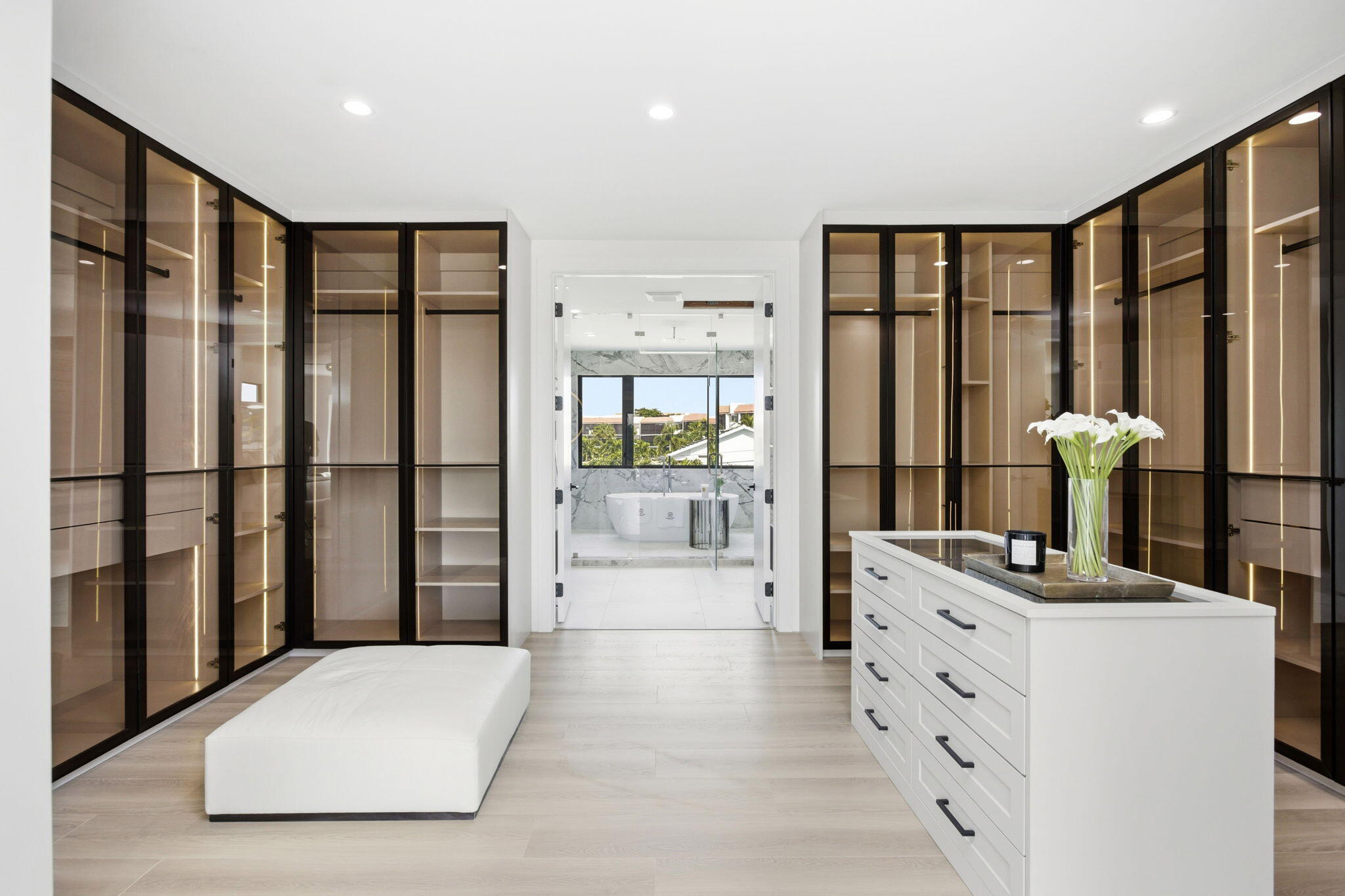 CARIBBEAN KEYS - Residential