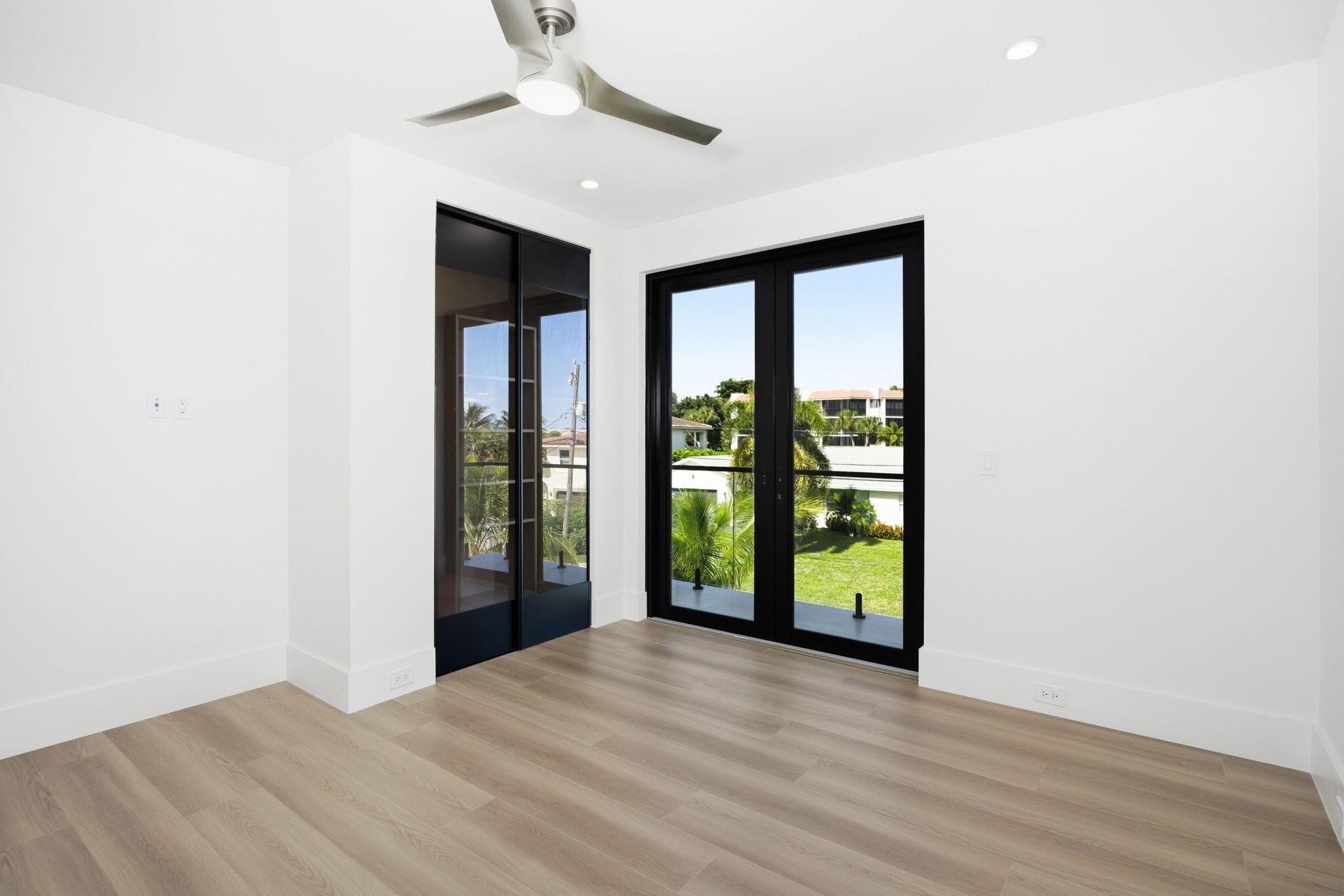 CARIBBEAN KEYS - Residential